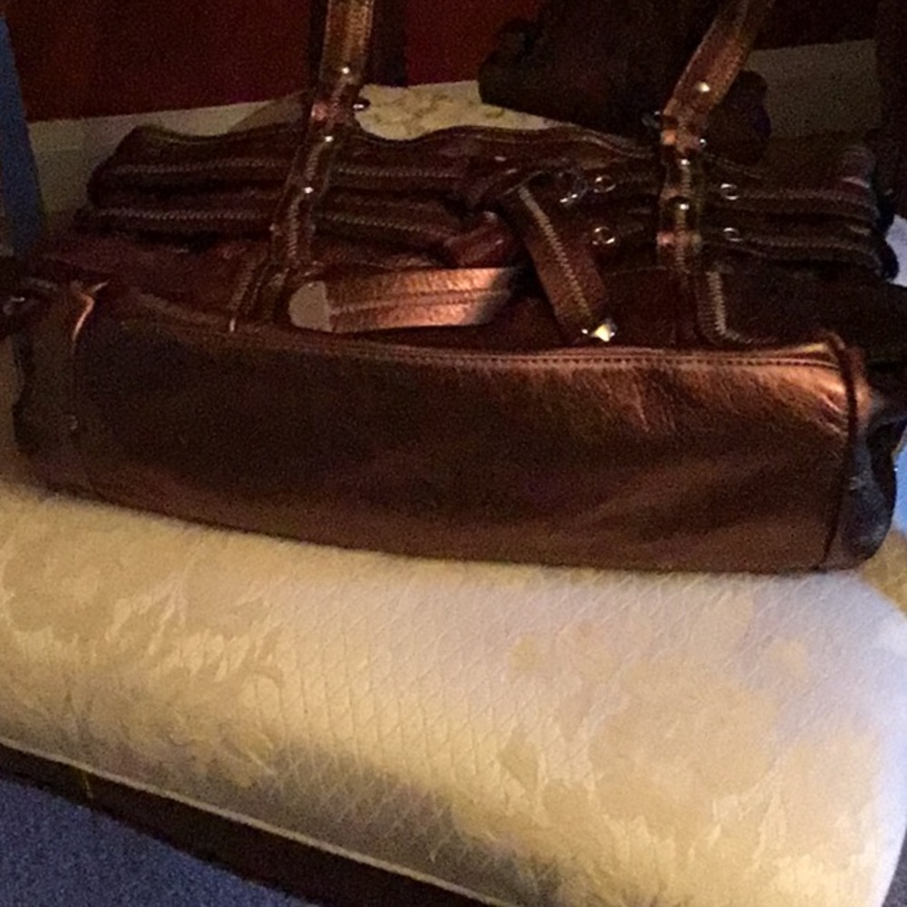 Leather Handbag - Picture 2 of 8